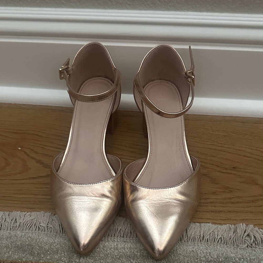 Chic Rose gold / Metallic Women's Ankle Strap Heels